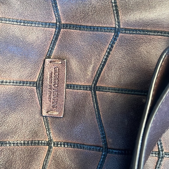 GIORGIO ARMANI XTRA LARGE TOTE. BEAUTIFUL. GENUINE LEATHER. ❤️❤️ - Picture 5 of 14